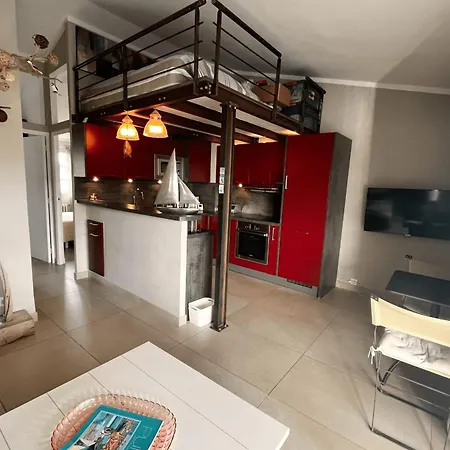 Appartement Renovated 3-room With Wifi And A Large Balcony Grimaud